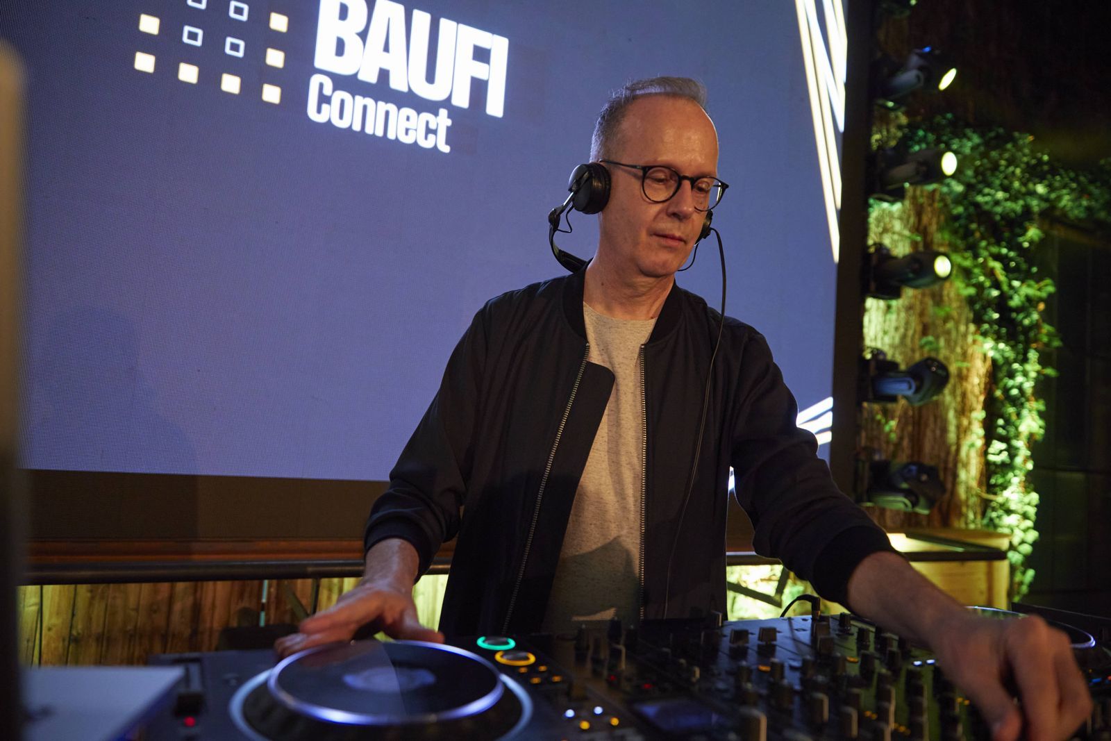 DJ bei der Connect Night